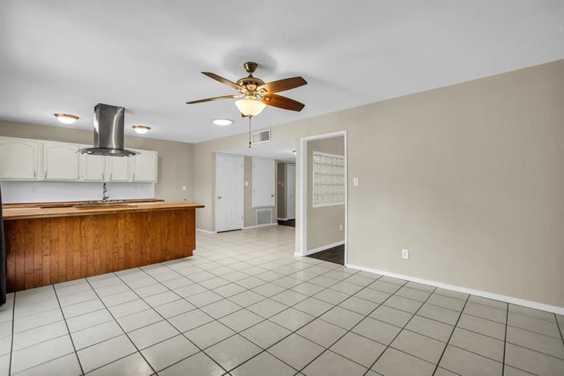 1917 Vine Drive, Garland TX 75040 - Photo 11