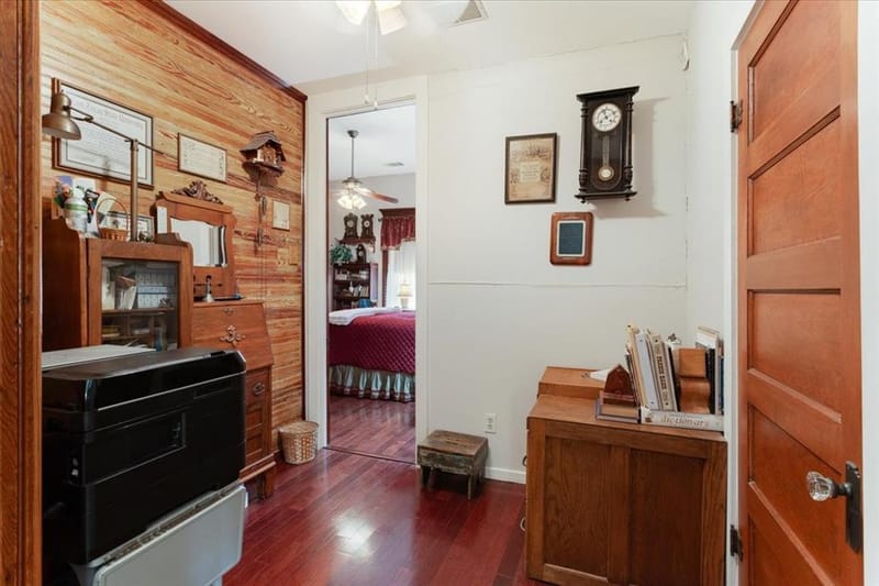 704 E Main Street, Honey Grove TX 75446 - Photo 25