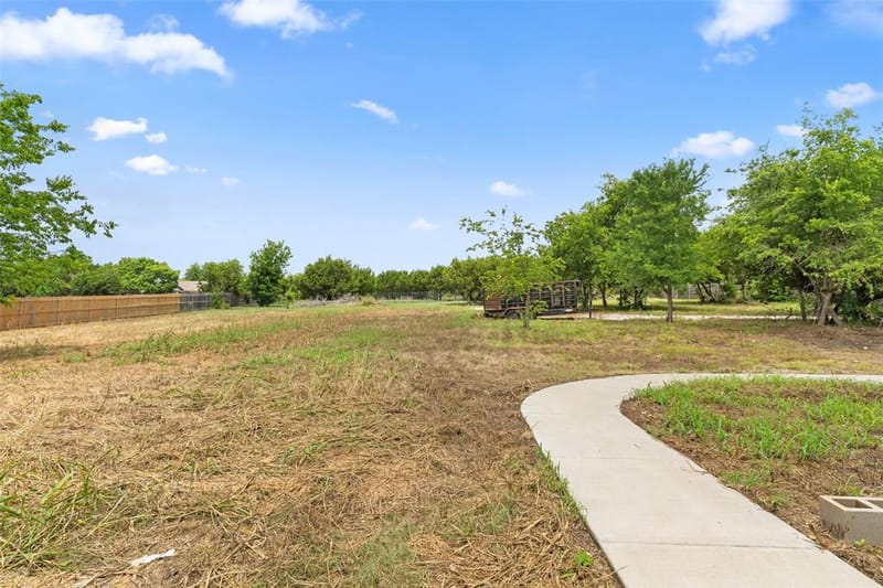 1754 Riverview Drive, Cleburne TX 76033 - Photo 35