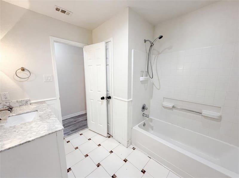 111 Forest Park Lane, Red Oak TX 75154 - Photo 15