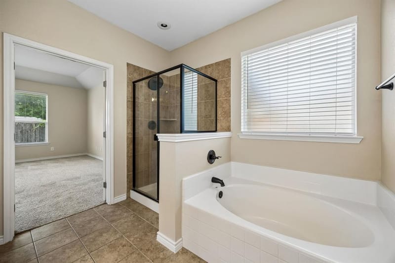 425 Corriente Trail, Azle TX 76020 - Photo 19
