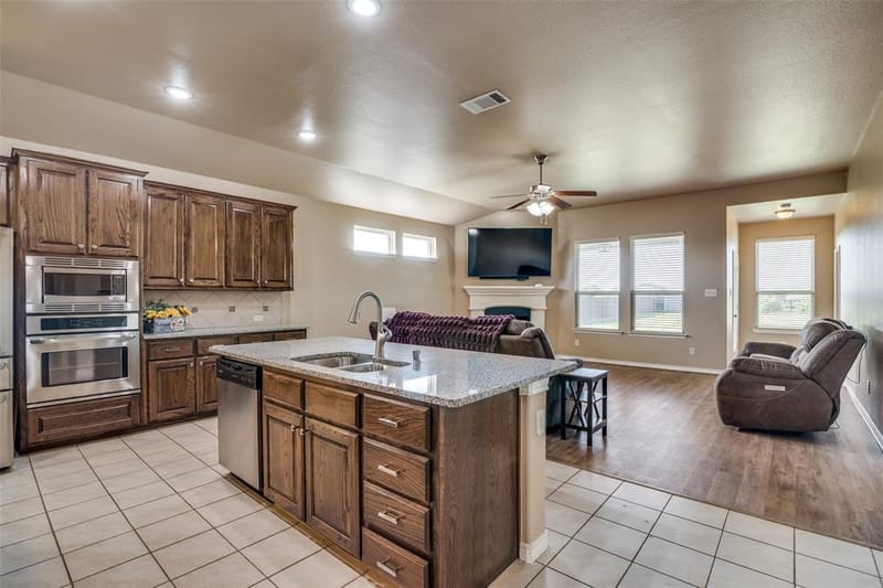 304 Amber Lane, Nevada TX 75173 - Photo 11