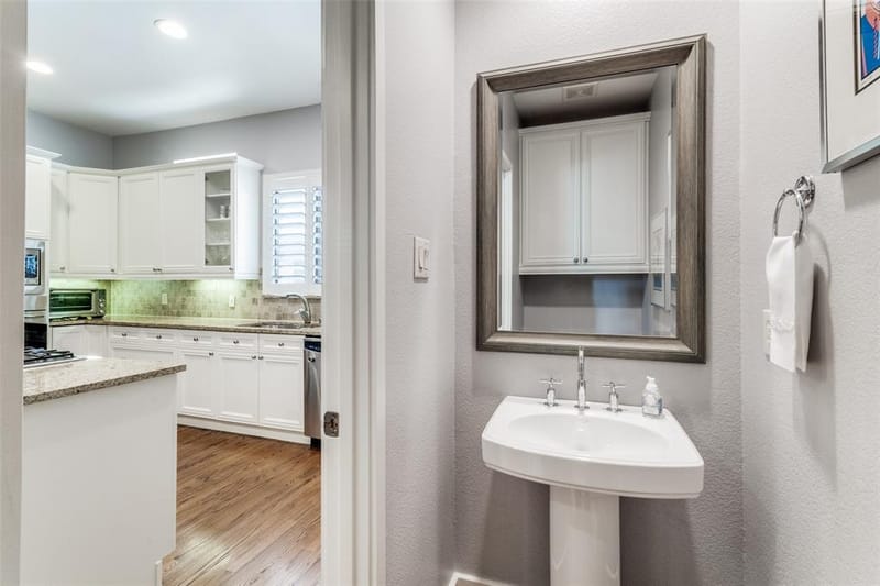 2411 N Hall Street # 31, Dallas TX 75204 - Photo 14