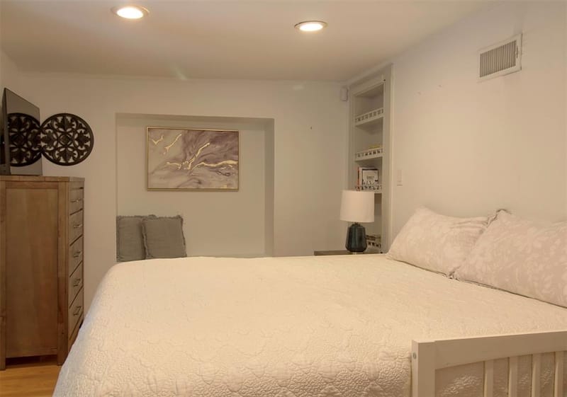 9030 San Benito Way, Dallas TX 75218 - Photo 21