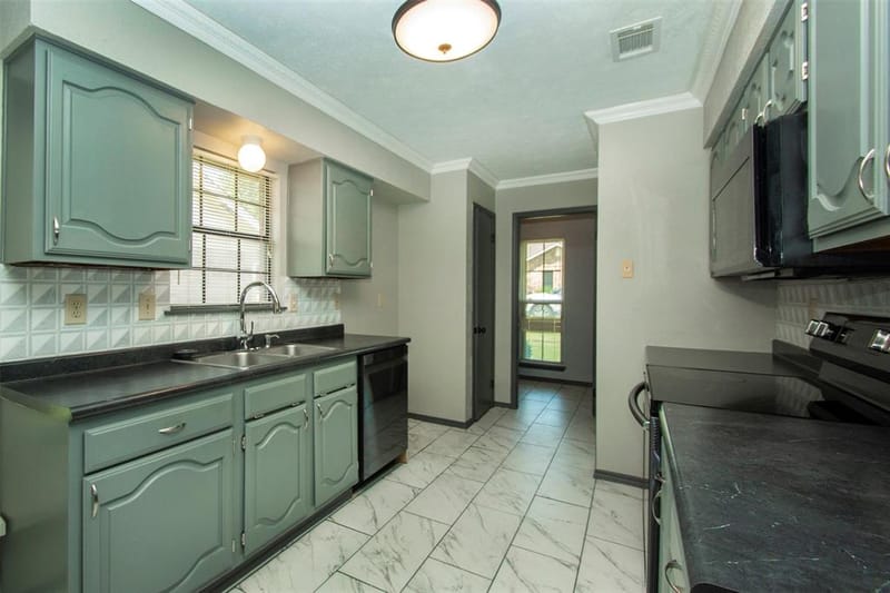 5738 Diana Drive, Garland TX 75043 - Photo 4