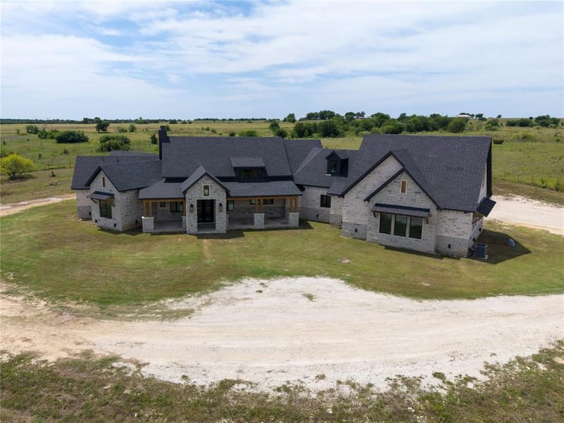 3763 County Road 1110, Rio Vista TX 76093 - Photo 40