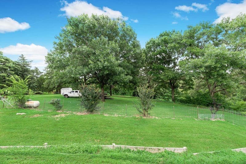 298 Butterfield Road, Denison TX 75021 - Photo 4