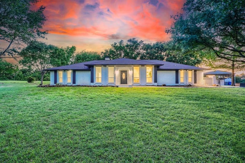 931 Meadow Drive, Rockwall TX 75032