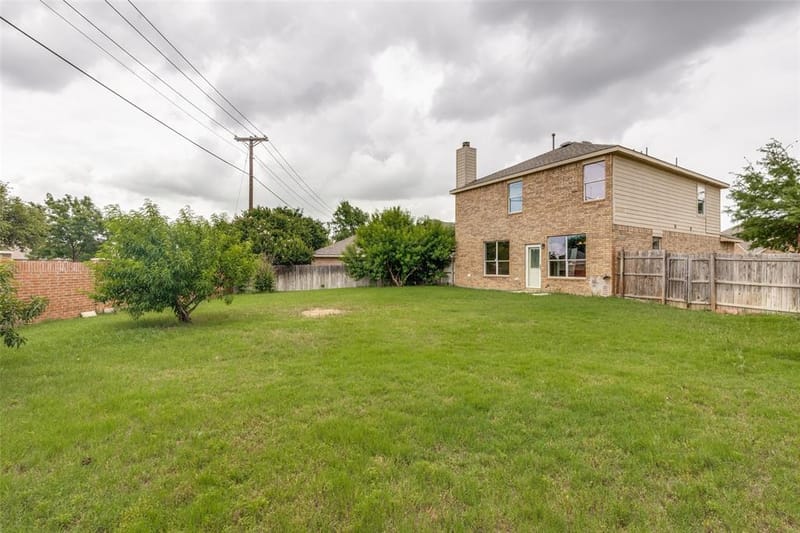 12161 Thicket Bend Drive, Fort Worth TX 76244 - Photo 23