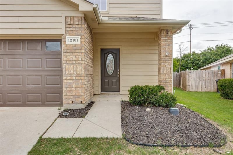 12161 Thicket Bend Drive, Fort Worth TX 76244 - Photo 2