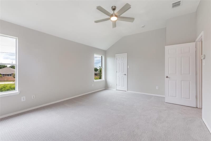 12161 Thicket Bend Drive, Fort Worth TX 76244 - Photo 19