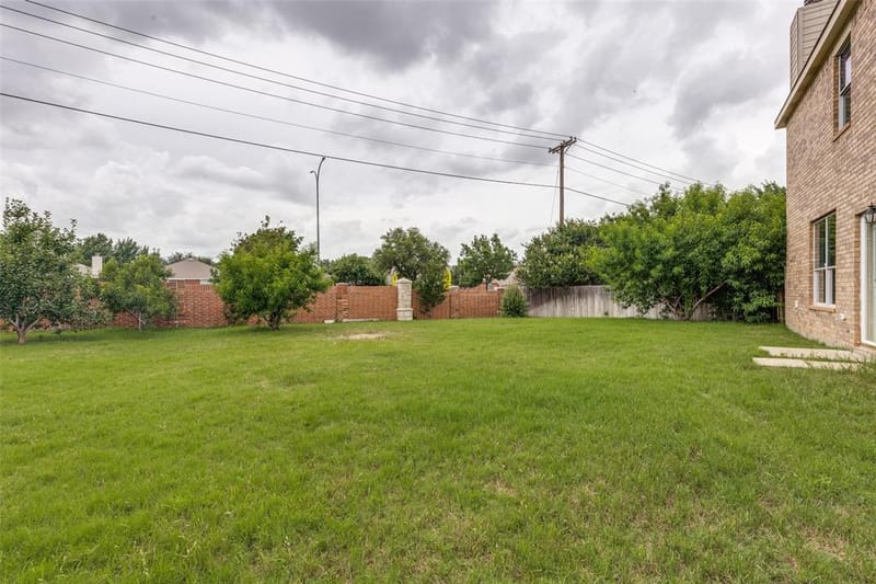 12161 Thicket Bend Drive, Fort Worth TX 76244 - Photo 25