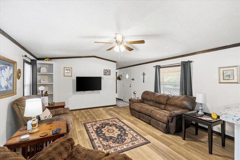 479 Live Oak Loop, Whitney TX 76692 - Photo 2