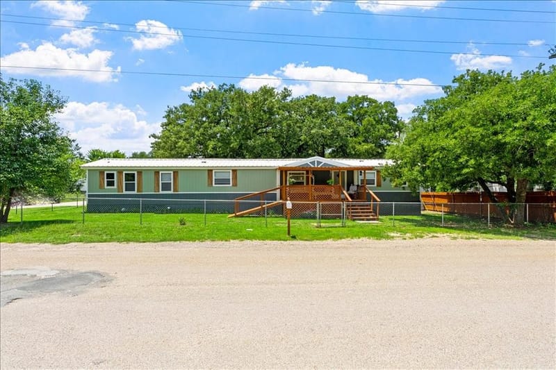 479 Live Oak Loop, Whitney TX 76692 - Photo 20