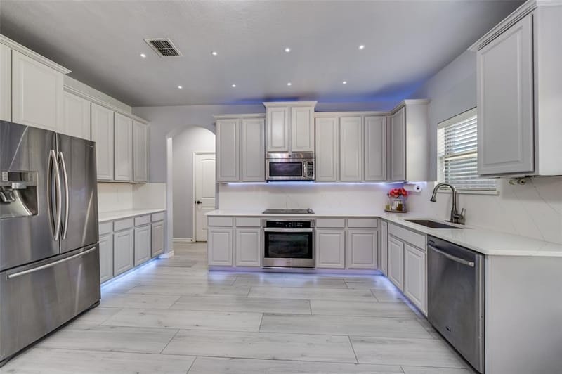 11705 Yarmouth Lane, Frisco TX 75036 - Photo 9