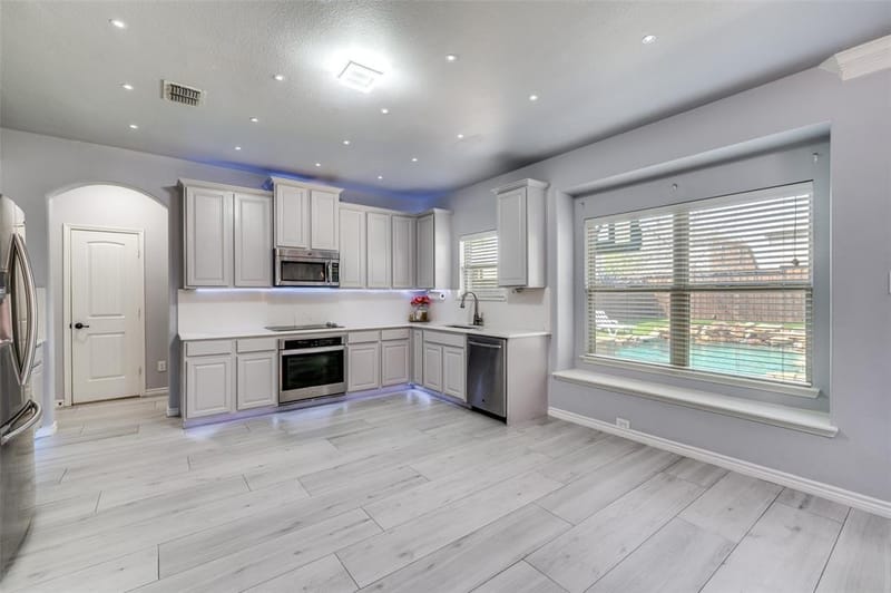 11705 Yarmouth Lane, Frisco TX 75036 - Photo 8