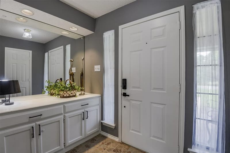 257 Spring Brook Drive, Mansfield TX 76063 - Photo 3