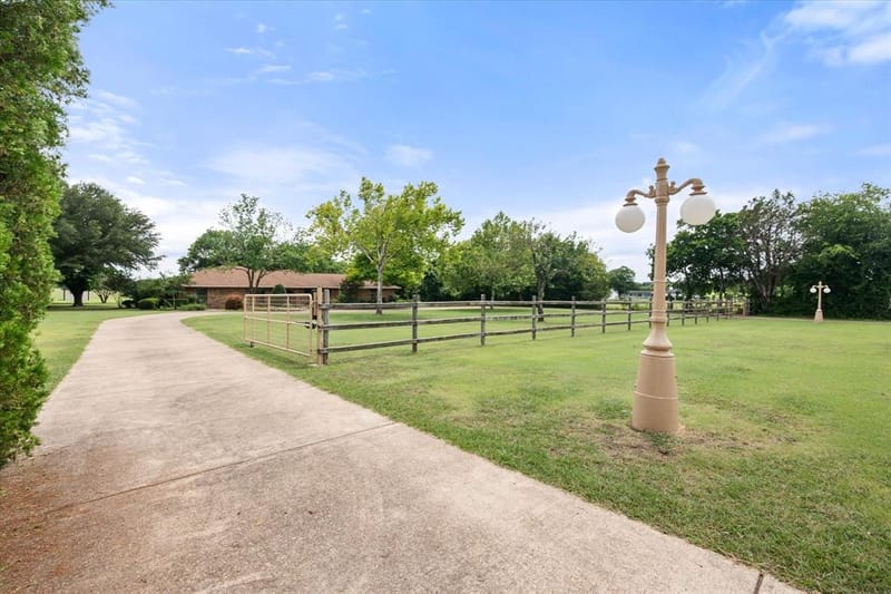 1328 Bear Creek Road, Cedar Hill TX 75104 - Photo 39