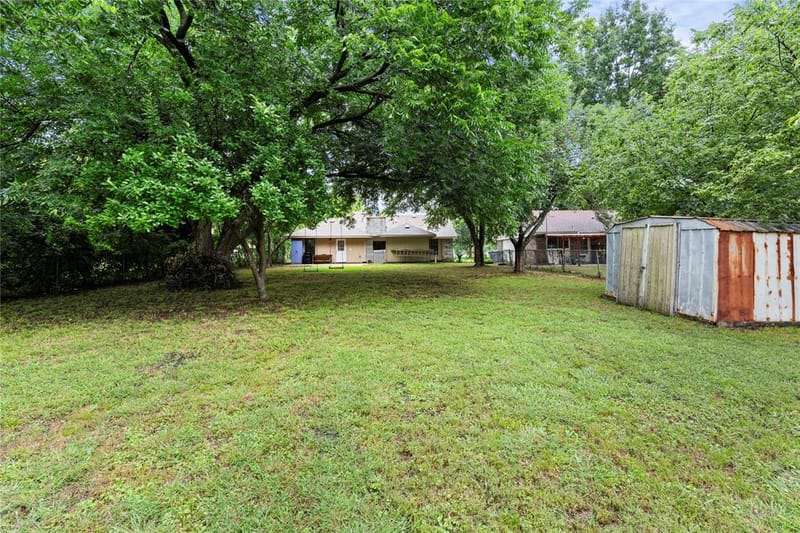 1121 Sam Houston Drive, Garland TX 75042 - Photo 26