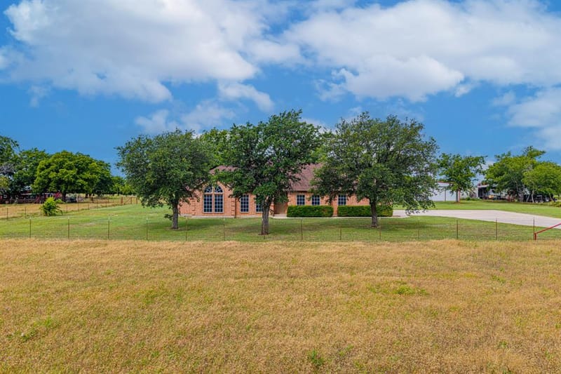 483 Christy Kay Lane, Rhome TX 76078 - Photo 38