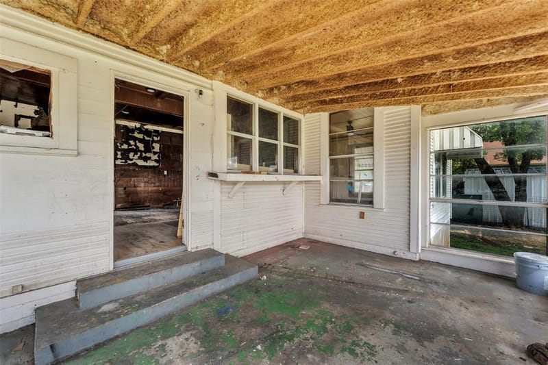 210 S 5th Street, Gatesville TX 76528 - Photo 6