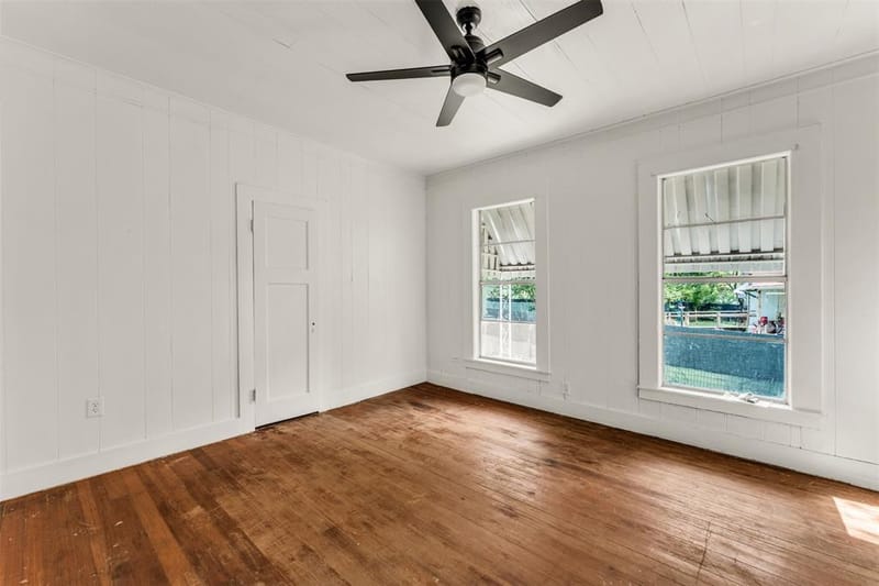 210 S 5th Street, Gatesville TX 76528 - Photo 14