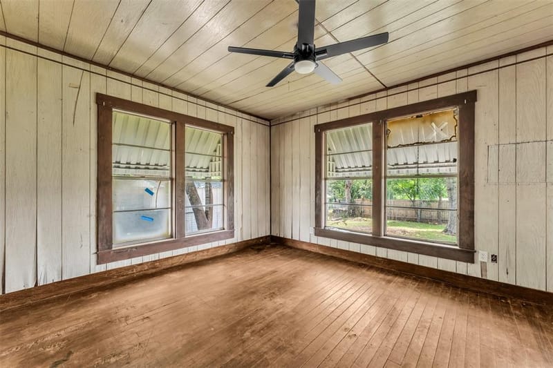 210 S 5th Street, Gatesville TX 76528 - Photo 11