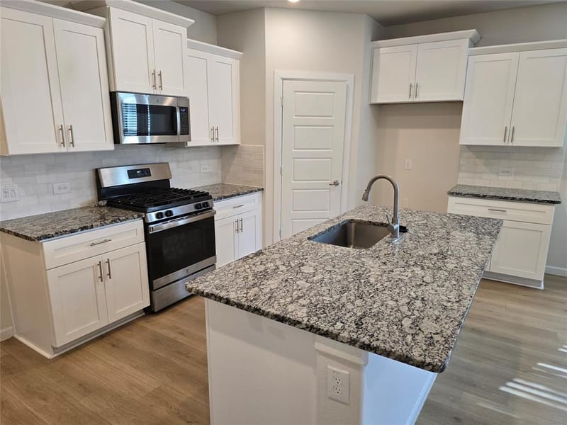 508 Williams Way, Van Alstyne TX 75495 - Photo 6