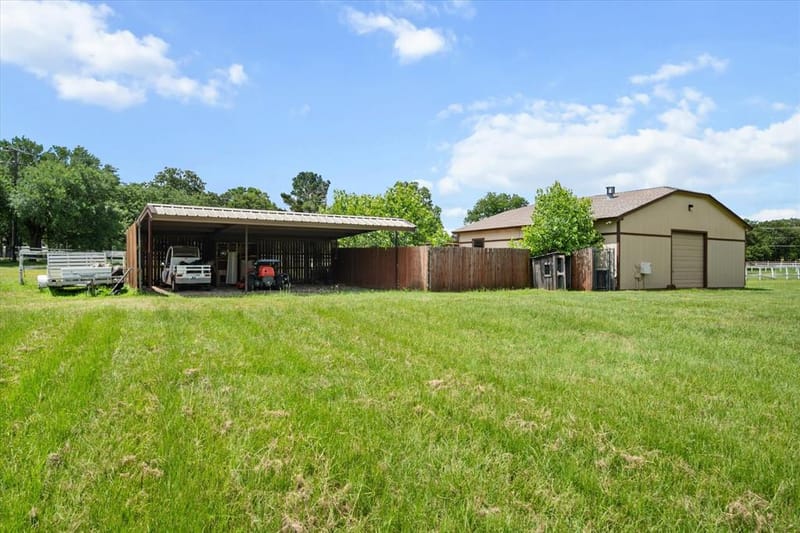 8111 Russell Curry Road, Arlington TX 76001 - Photo 34