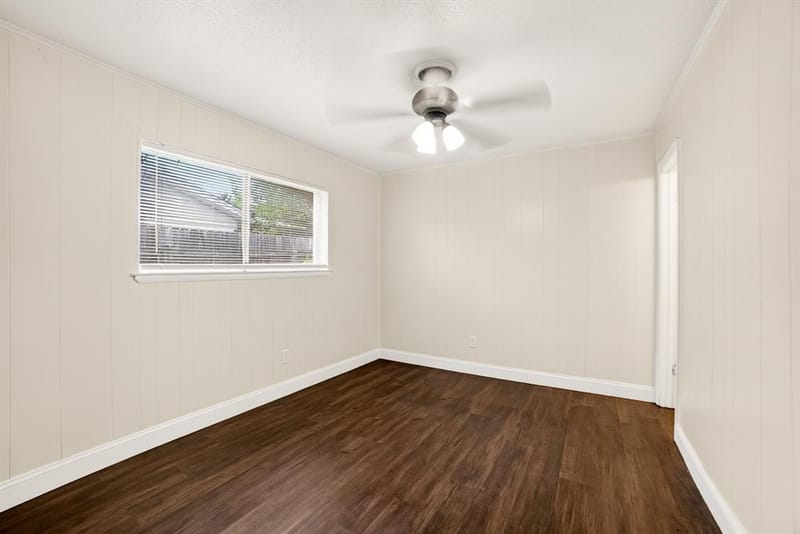 15131 Oakwood Lane, Balch Springs TX 75180 - Photo 11
