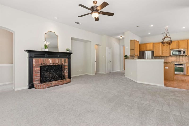 2512 Stone Meadows Drive, Little Elm TX 75068 - Photo 3