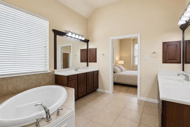 302 Phillips Court, Fate TX 75087 - Photo 20