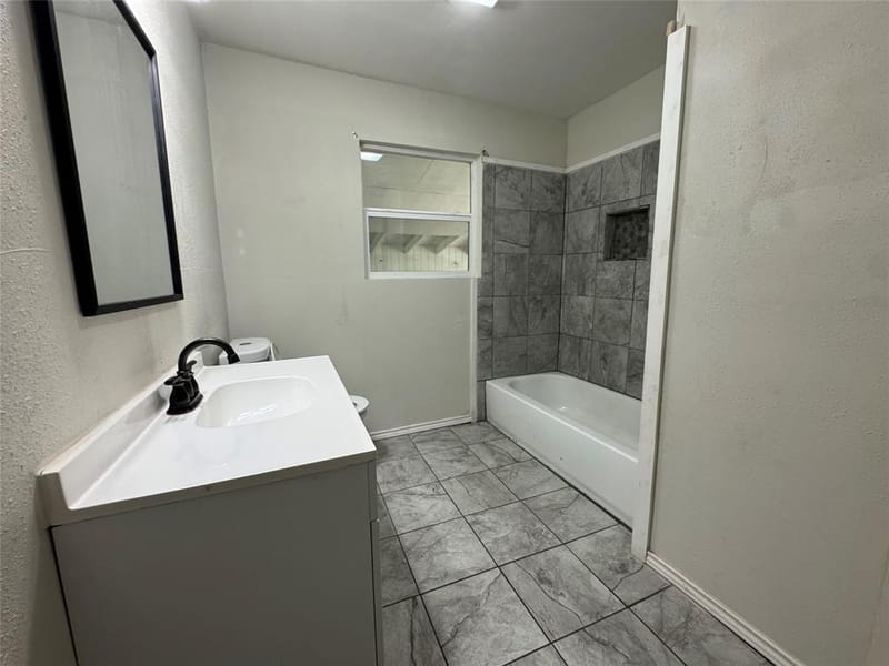1605 Jackson Street, Commerce TX 75428 - Photo 13