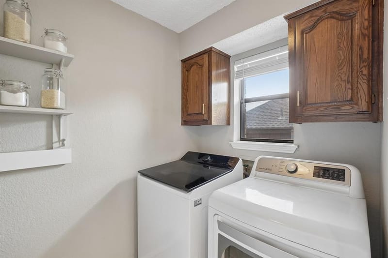 2330 Heatherwoods Way, Carrollton TX 75007 - Photo 27