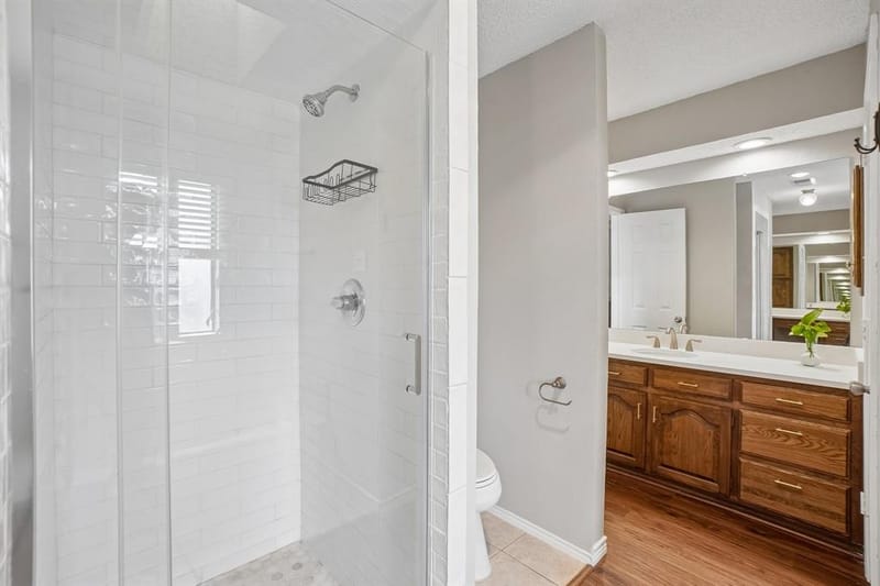 2330 Heatherwoods Way, Carrollton TX 75007 - Photo 25