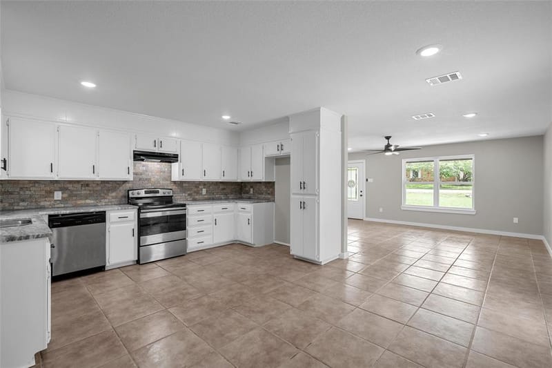 139 Cresthill Circle, Valley Mills TX 76689 - Photo 9