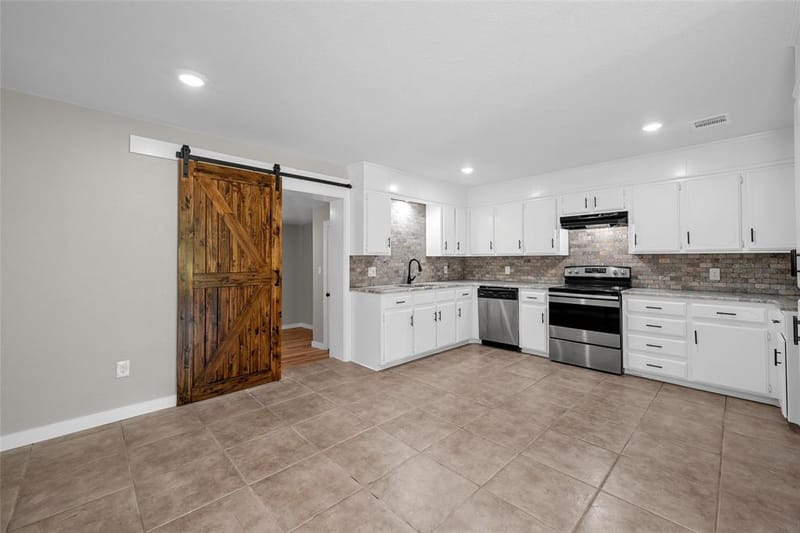 139 Cresthill Circle, Valley Mills TX 76689 - Photo 8