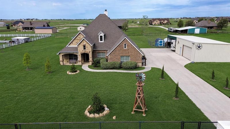 119 George Owens Road, Ponder TX 76259 - Photo 2