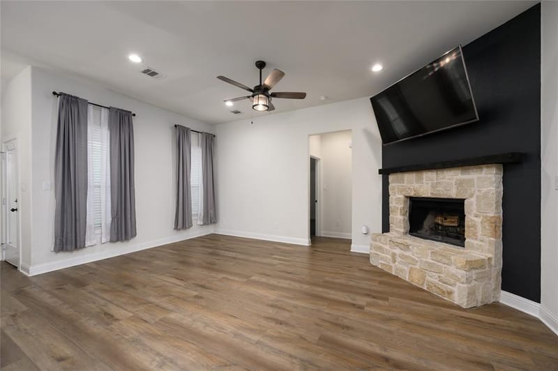 300 Bronco Drive, Pilot Point TX 76258 - Photo 15
