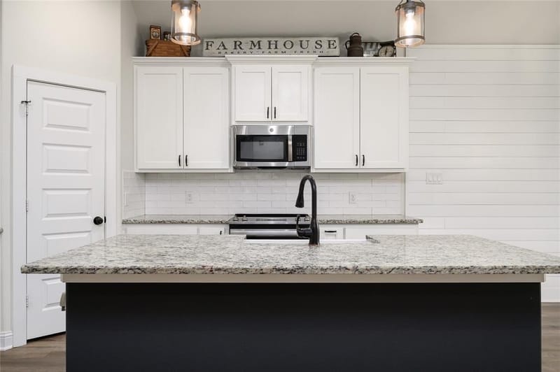 300 Bronco Drive, Pilot Point TX 76258 - Photo 8