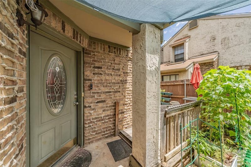 219 Shady Lane Drive, Fort Worth TX 76112 - Photo 6