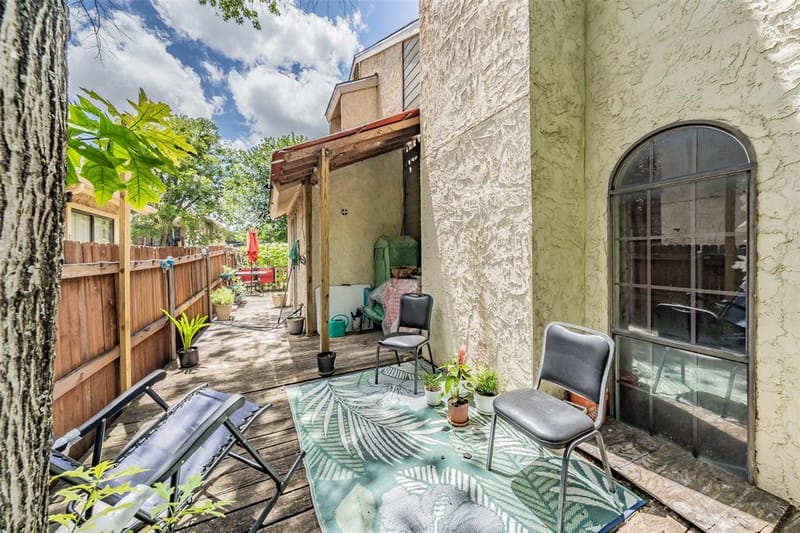 219 Shady Lane Drive, Fort Worth TX 76112 - Photo 12