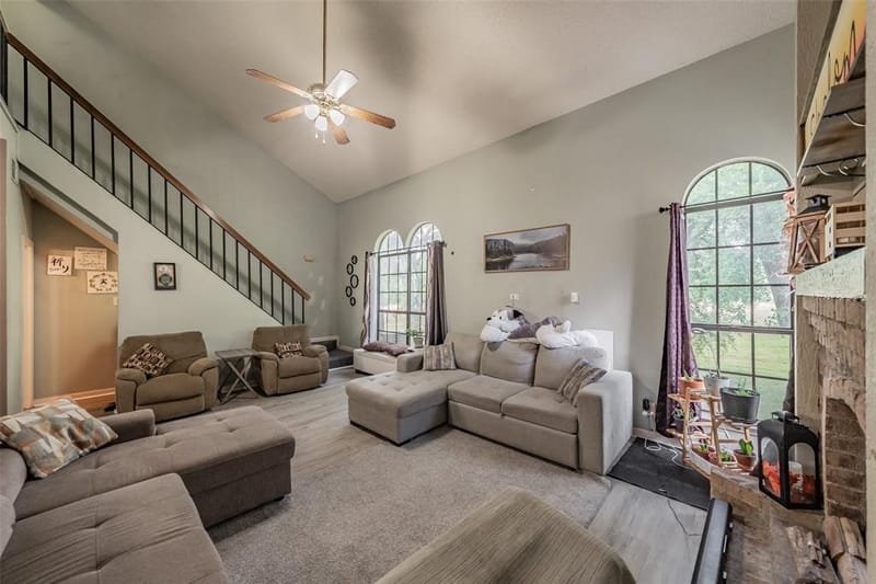 219 Shady Lane Drive, Fort Worth TX 76112 - Photo 30