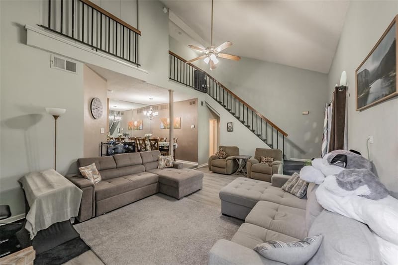 219 Shady Lane Drive, Fort Worth TX 76112 - Photo 31