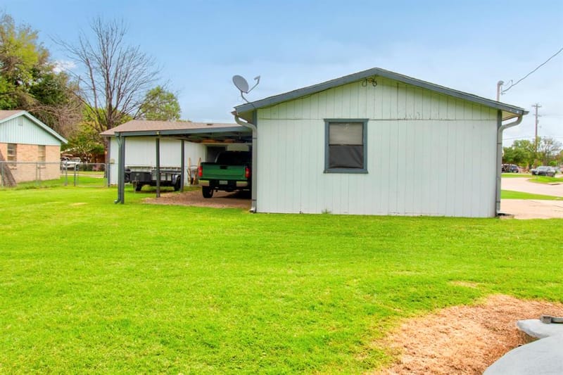 105 E Park Street, Little Elm TX 75068 - Photo 28