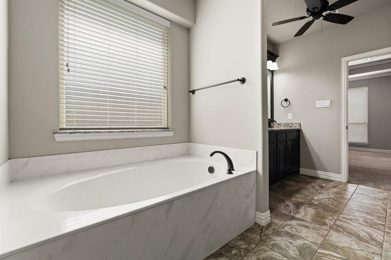 108 Odonna Drive, Waxahachie TX 75165 - Photo 24