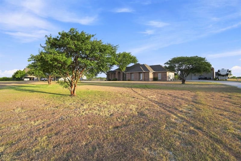431 Mcalpin Road, Midlothian TX 76065 - Photo 6