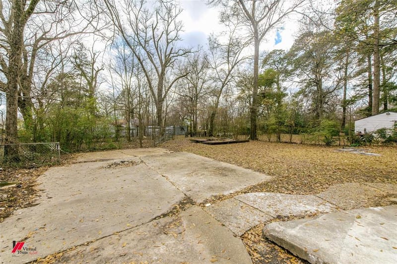 1653 Malcolm Street, Shreveport LA 71108 - Photo 2