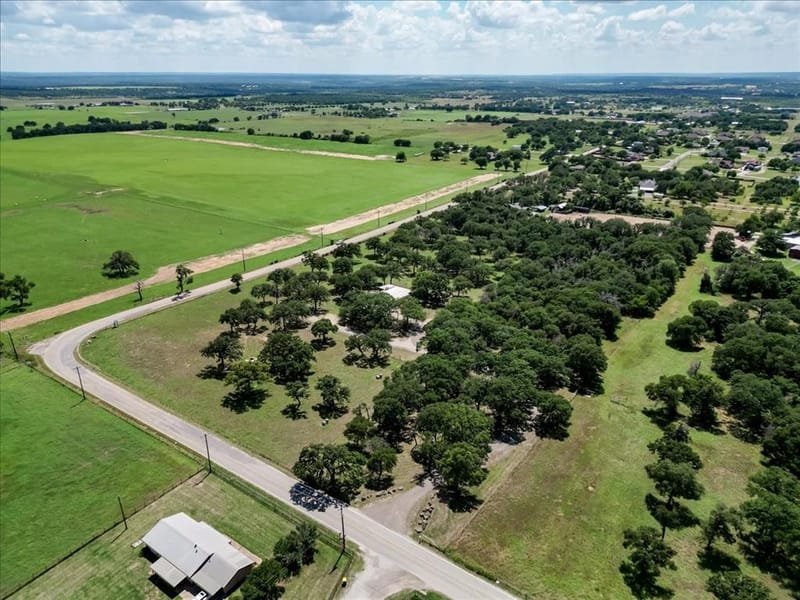 606 Grindstone Road, Brock TX 76087 - Photo 27