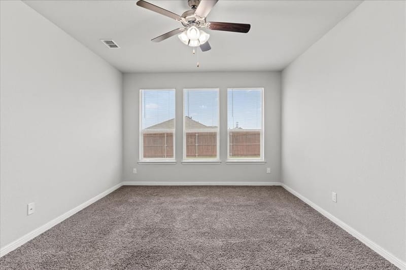 1117 Scotney Lane, Saginaw TX 76131 - Photo 13